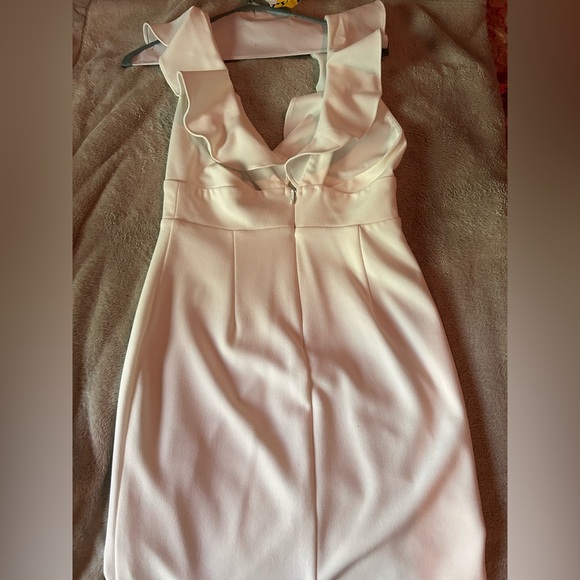 Lulus white ruffle body con dress size small - Picture 2 of 4